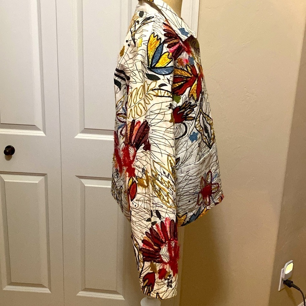 Chico’s Chore Jacket Womens M Floral oversized cottage Art To Wear Embroidered - Picture 4 of 12